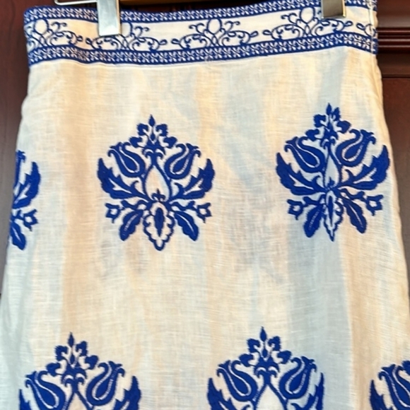 ZARA brand new embroidered tiered skirt- Size XS - Picture 5 of 6